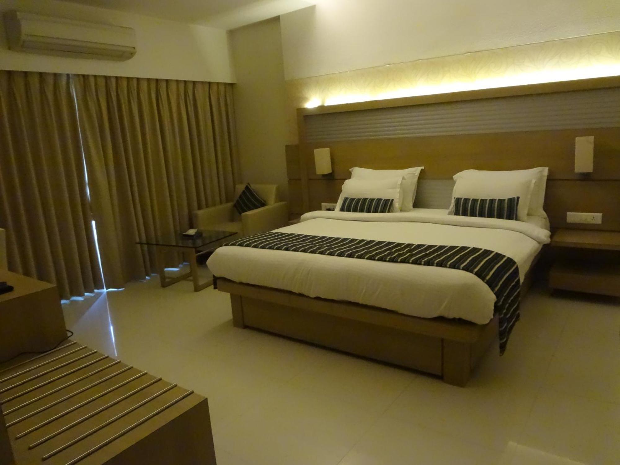 Hotel Galaxy Mumbai Kültér fotó