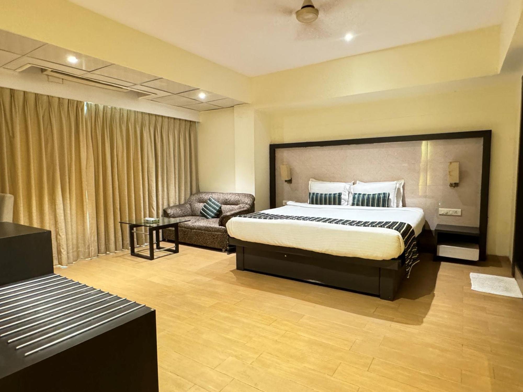 Hotel Galaxy Mumbai Kültér fotó
