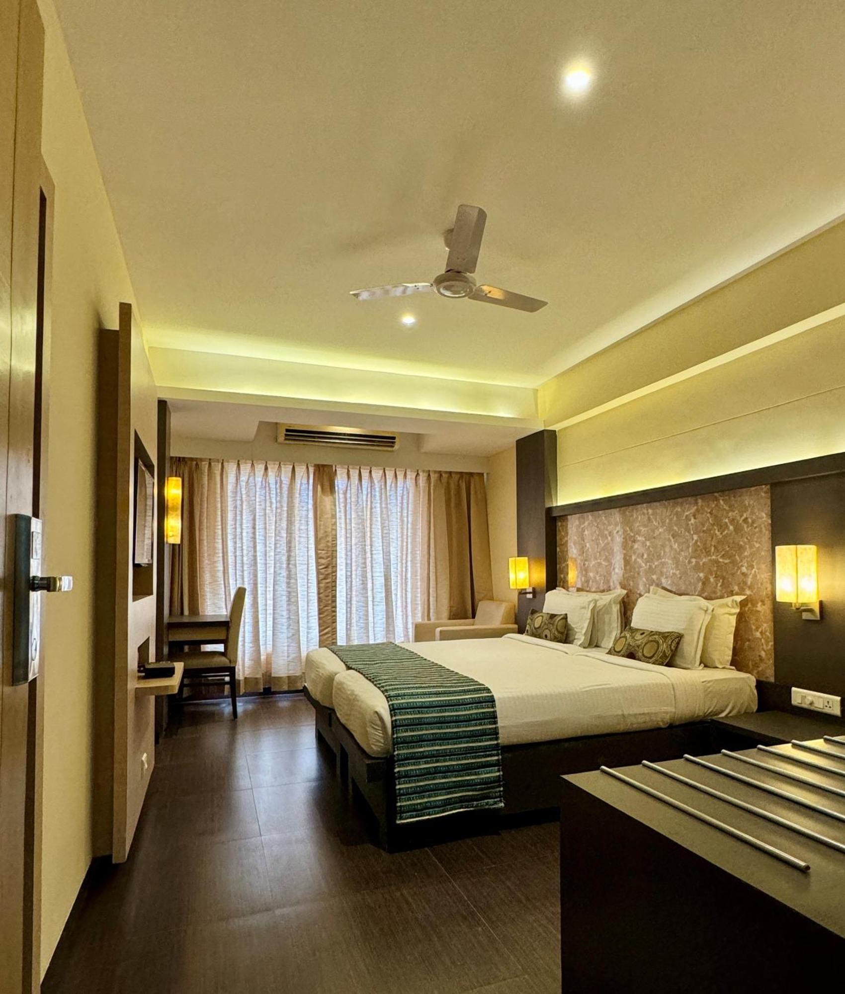 Hotel Galaxy Mumbai Kültér fotó