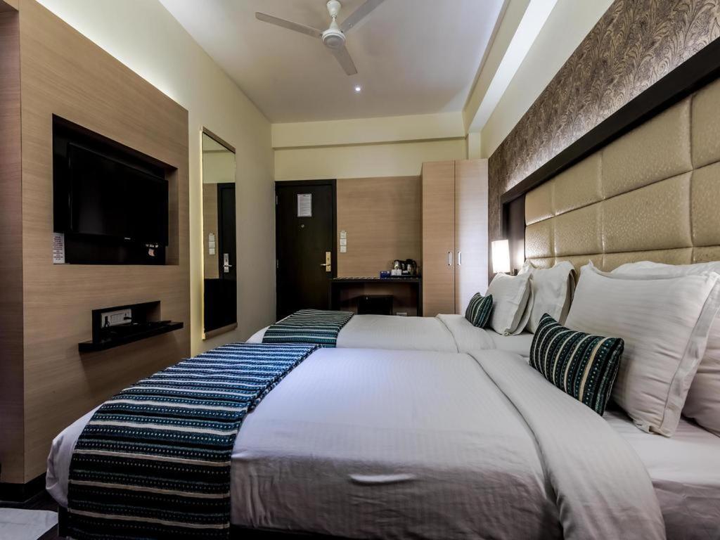 Hotel Galaxy Mumbai Kültér fotó
